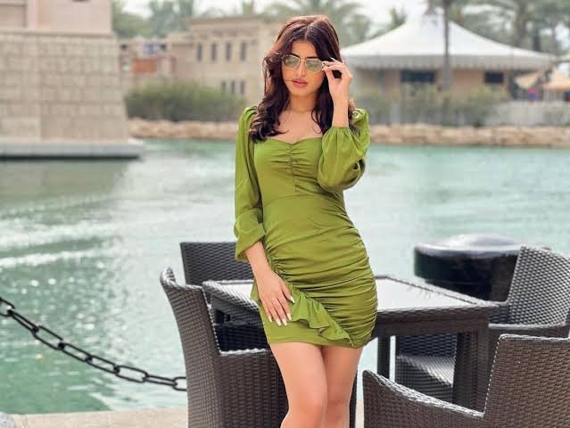 Vinali Bhatnagar - Wikiunfold.com